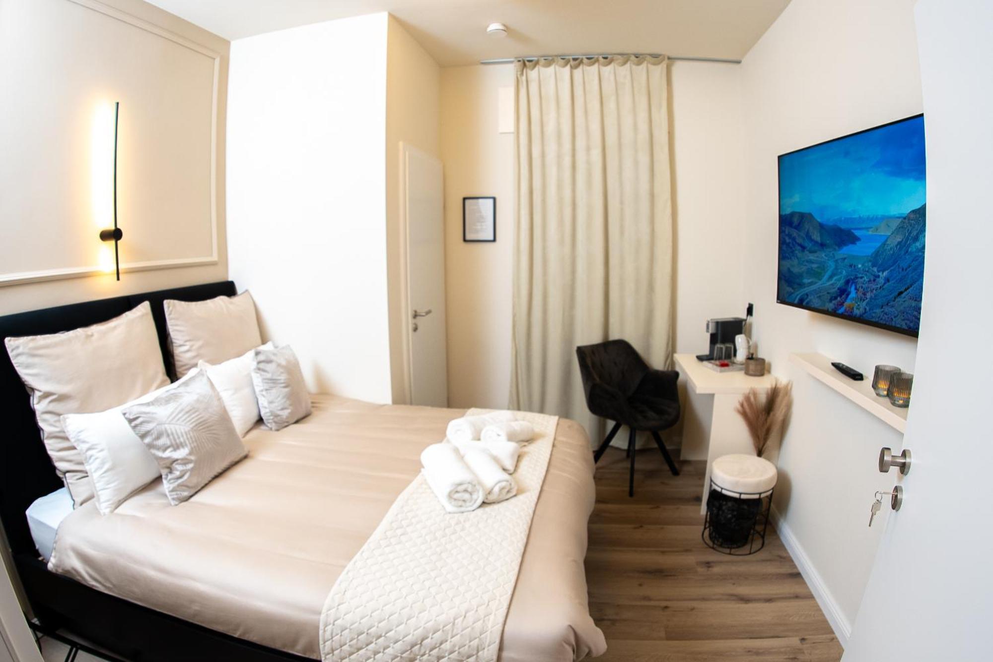 Angelinas Service Apartment 1 Oberhausen  Exterior photo